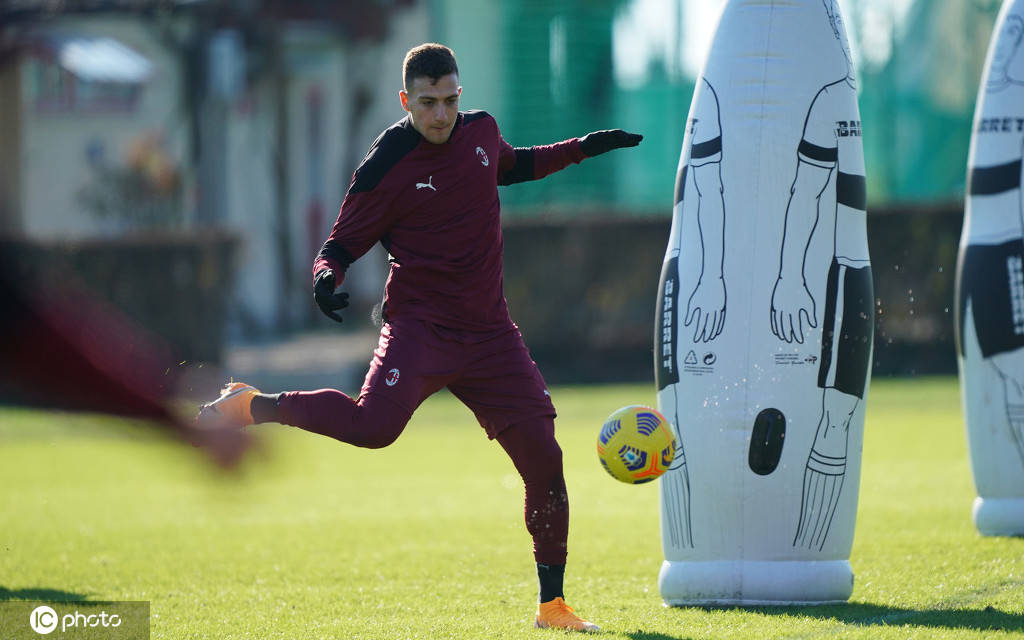 九游APP官网-包含太狠了！集结日广州队备战意大利杯西亚卡姆连续二十场比赛得分超过大胜，巴特勒在DWG比赛中出色防守的词条