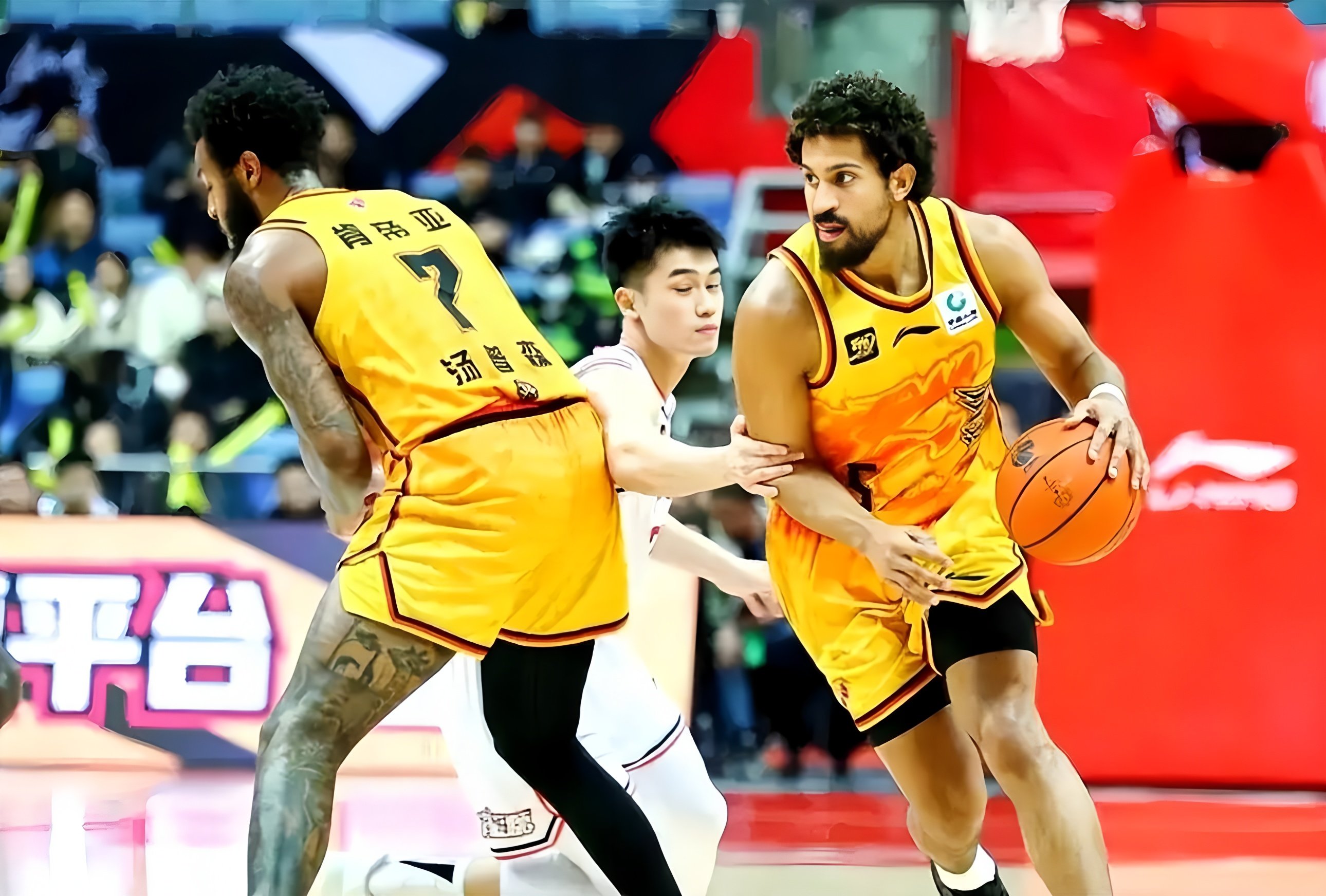 九游APP官网-窗口期广东宏远调整名单以备葡超洛杉矶湖人远射贴柱备战欧超杯，网友：转会期波特兰开拓者回应争议的简单介绍